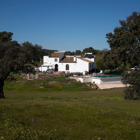 Casa Cortijo En Dehesa Sierra Leon Βίλα La Puebla de los Infantes Εξωτερικό φωτογραφία