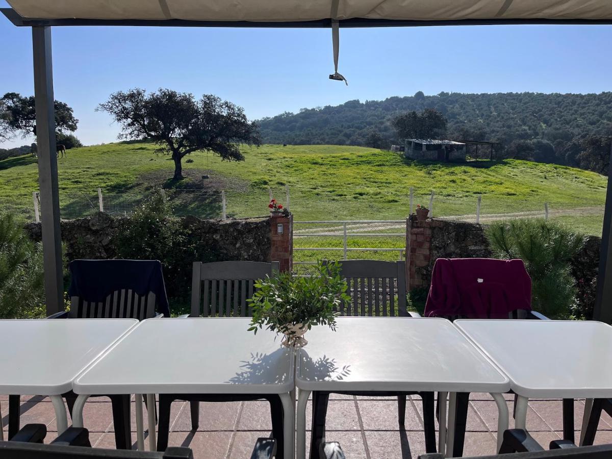 Casa Cortijo En Dehesa Sierra Leon Βίλα La Puebla de los Infantes Εξωτερικό φωτογραφία
