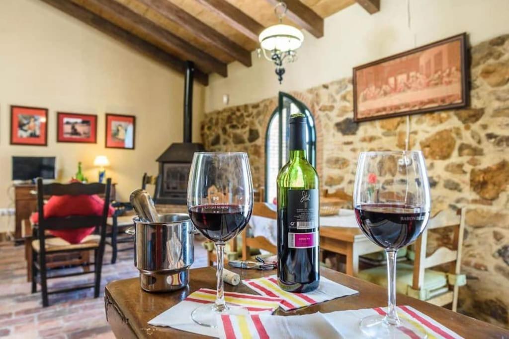 Casa Cortijo En Dehesa Sierra Leon Βίλα La Puebla de los Infantes Εξωτερικό φωτογραφία